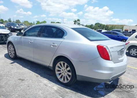 2010 Lincoln Mks из США, поврежденный, VIN 1LNHL9DR8AG602768